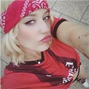 frequenta il secondo anno di giurisprudenza, sono diplomato al liceo Scientifico